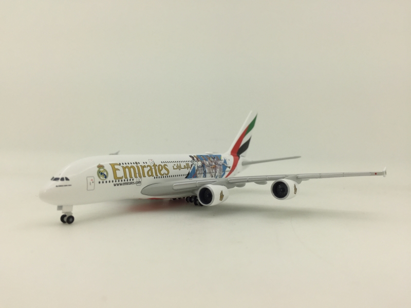 Herpa 1:500 Emirates A380-8 ...