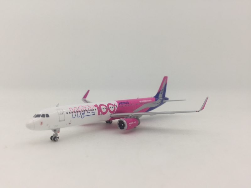 1:400 Wizz A321