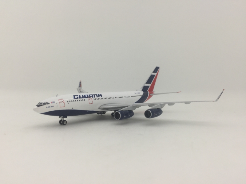 1:400 Cubana IL-96-300