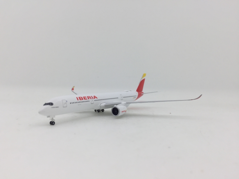 1:500 Iberia A350-900