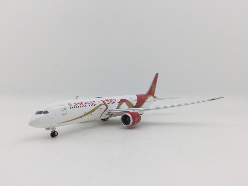 Phoenix 1:400 Juneyao Airli ...