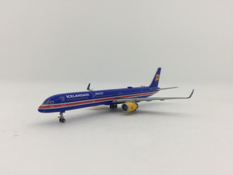 Gemini Jets 1:400 Iceland A ...
