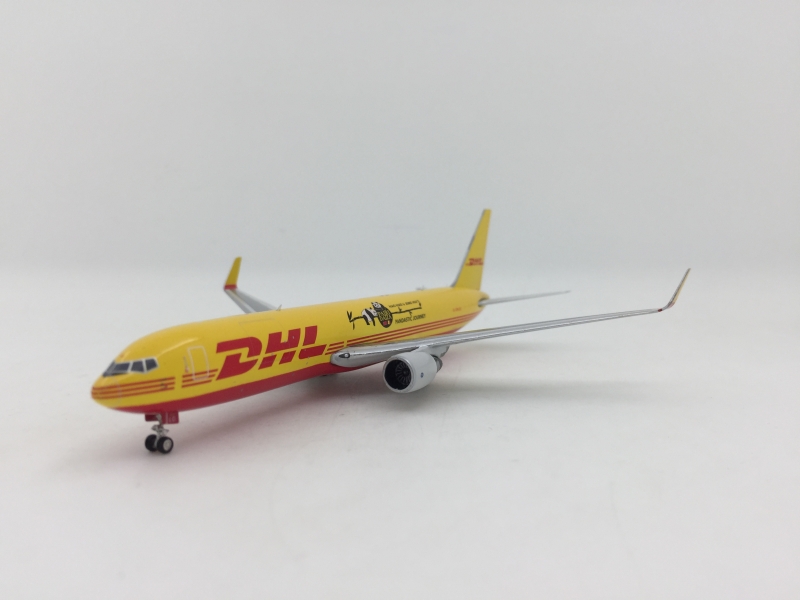 1:400 DHL B767-300ER