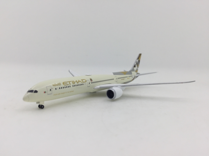 1:500 Etihad Airways B787-1 ...