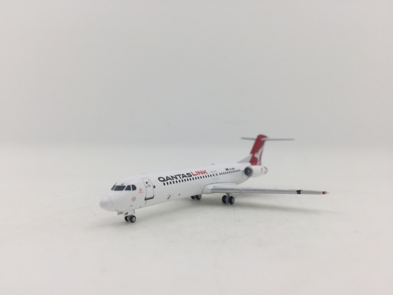 1:400 Qantaslink Fokker 100