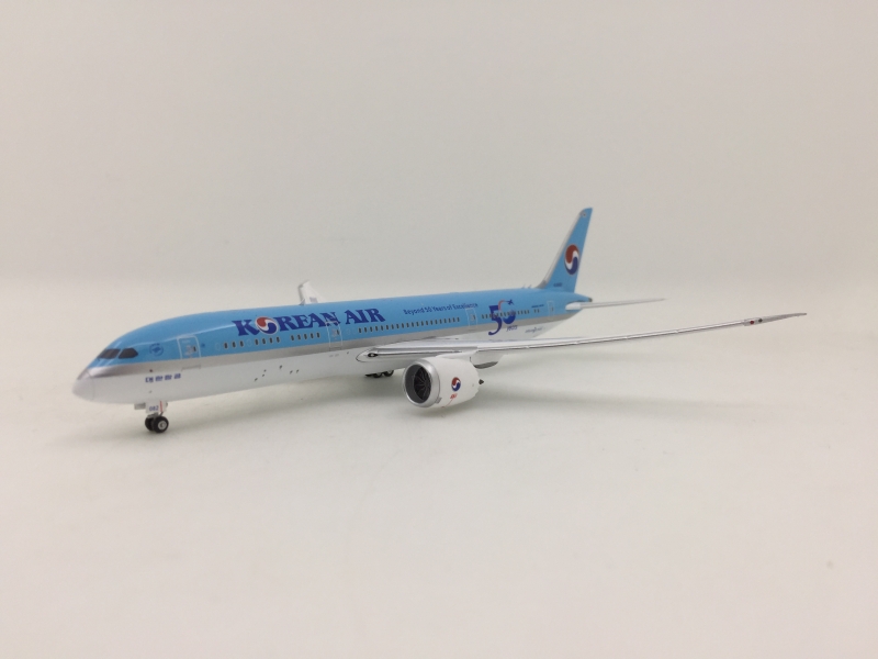 Phoenix 1:400 Korean Air B7 ...