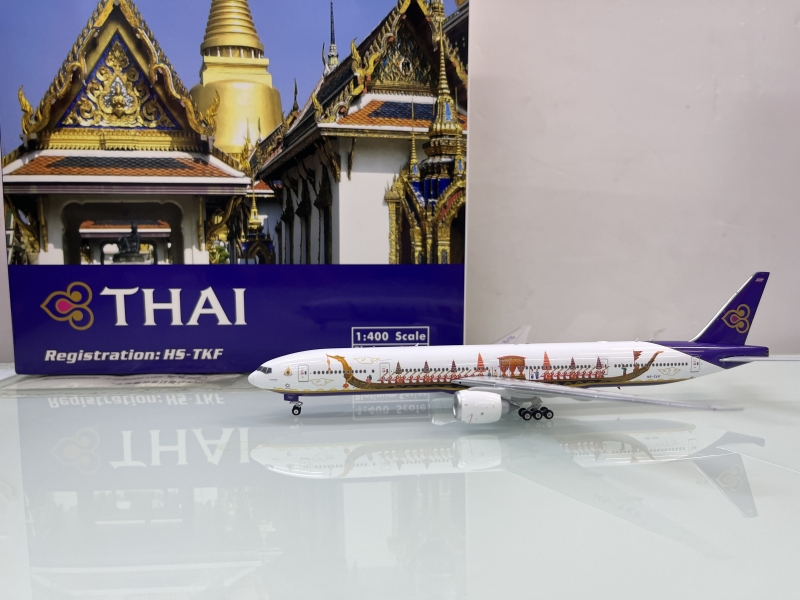 1:400 Thai Airways B777-300 ...
