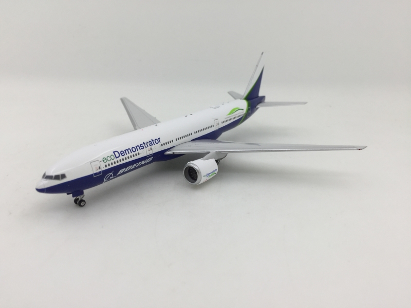 1:400 Boeing Eco Demonstrat ...
