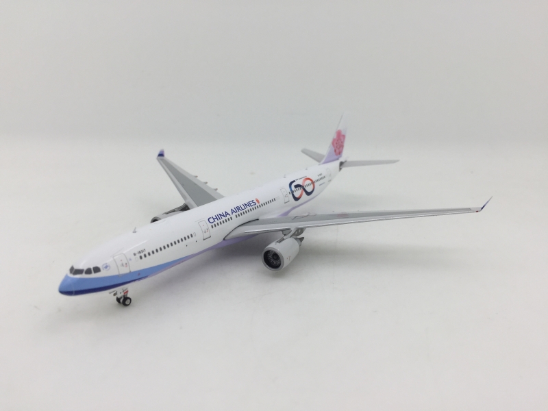 1:400 China Airlines A330-3 ...