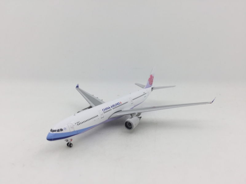 1:400 China Airlines A330-3 ...