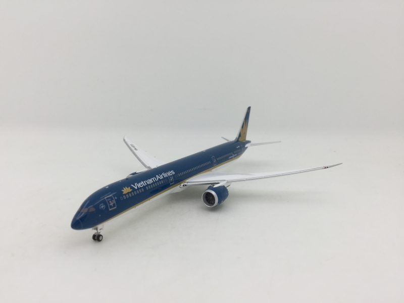 1:400 Vietnam Airlines B787 ...