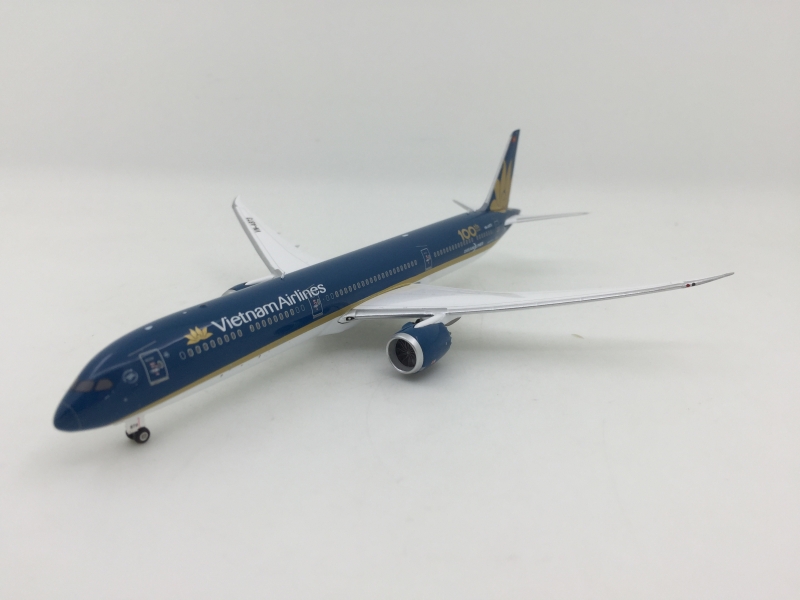 1:400 Vietnam Airlines B787 ...