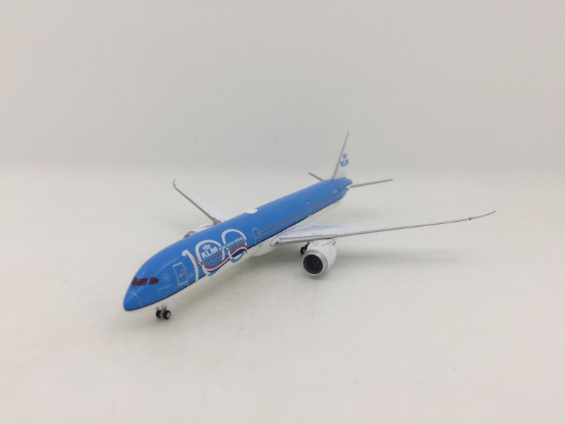 1:400 KLM B787-10 (100 Year ...