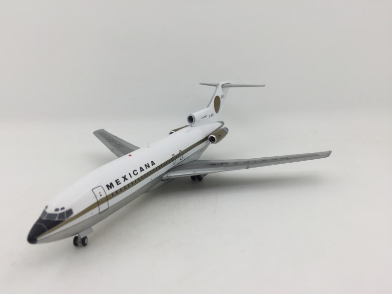 1:200 Mexicana Airlines B72 ...
