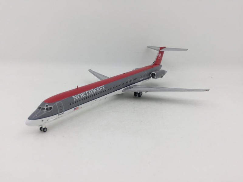 1:200 Northwest Airlines MD ...