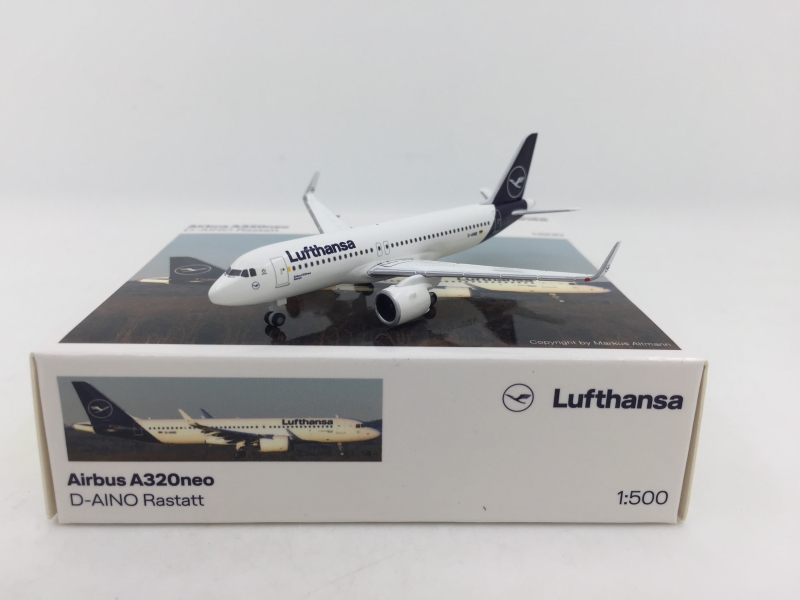 1:500 Lufthansa A320neo (Ra ...