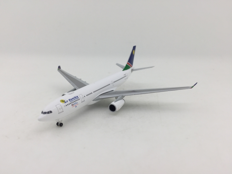 1:500 Air Namibia A330-300