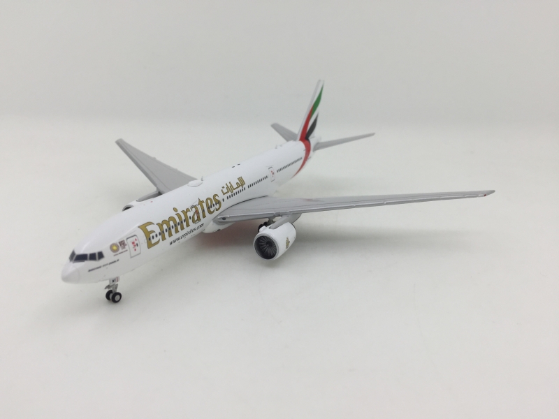 1:400 Emirates B777-200LR w ...