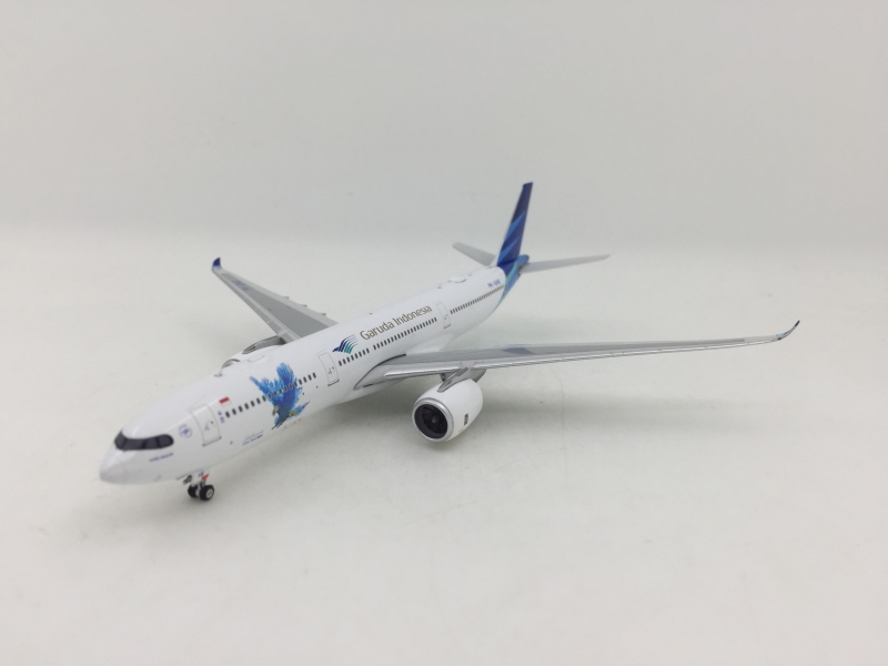 1:400 Garuda Indonesia Airl ...