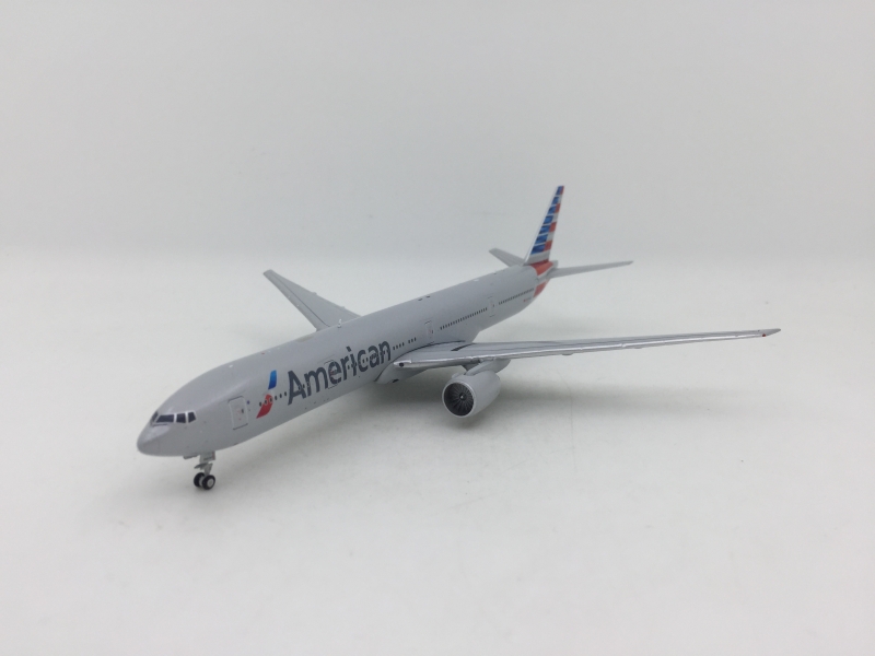 1:400 American Airlines B77 ...