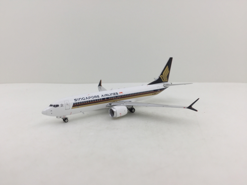 1:400 Singapore Airlines B7 ...