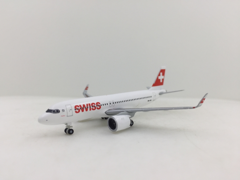 1:500 Swiss International A ...