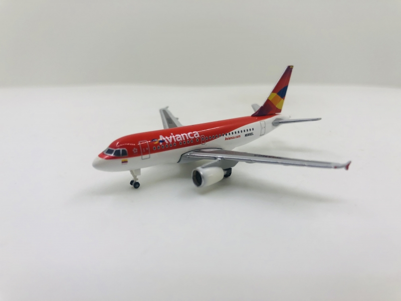 1:500 Avianca A318