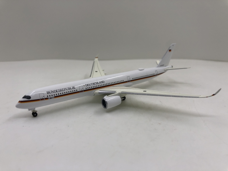 1:500 Luftwaffe Flugbereits ...