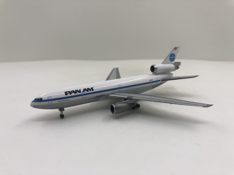 1:500 Pan American DC-10-30 ...