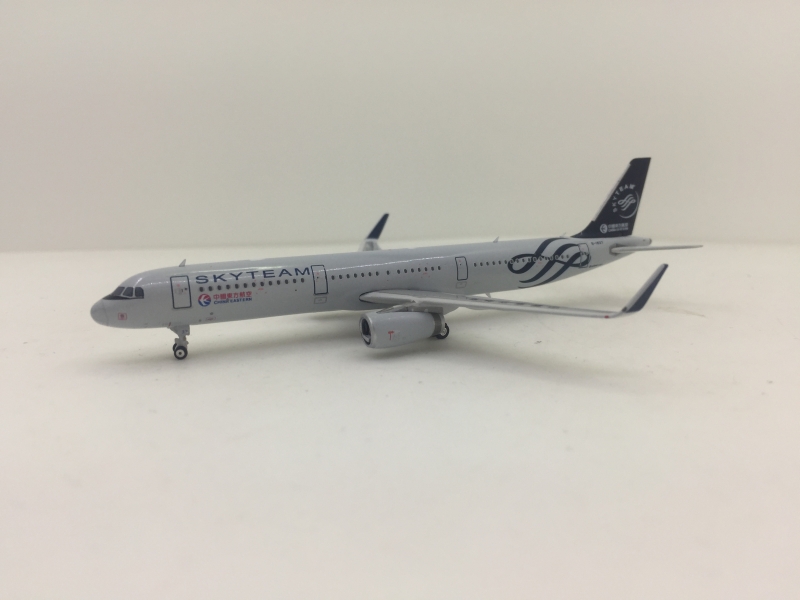 1:400 China Eastern Airline ...
