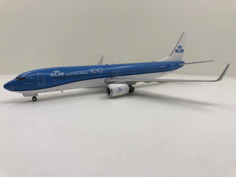 1:200 KLM 737-900