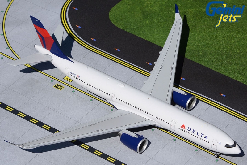 1:200 Delta Air Lines A330- ...