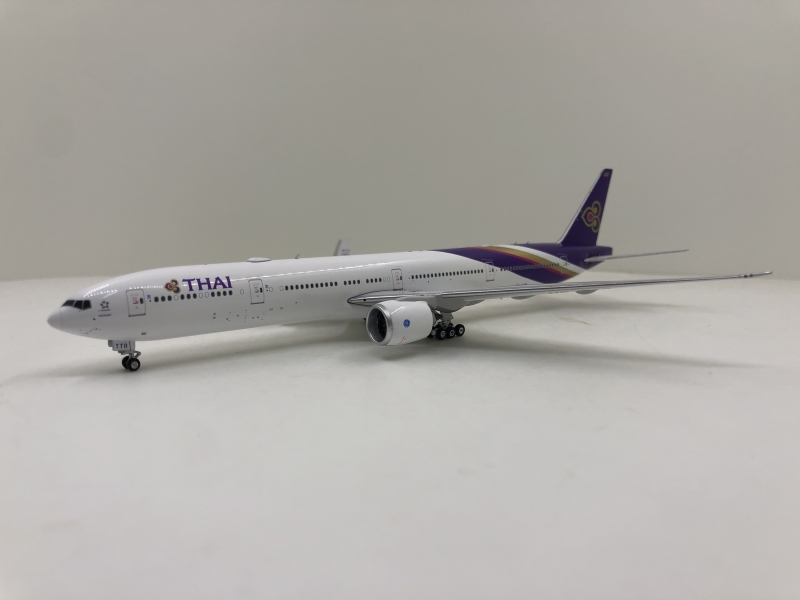 1:400 Thai Airways B777-300 ...