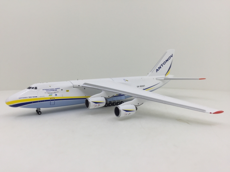 1:400 Antonov Ruslan AN-124