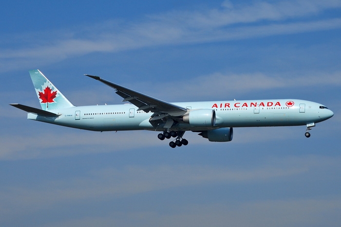 1:400 Air Canada B777-300ER