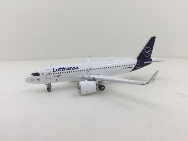 1:400 Lufthansa A320neo