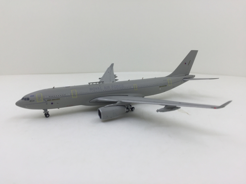 1:400 Royal Air Force Voyag ...