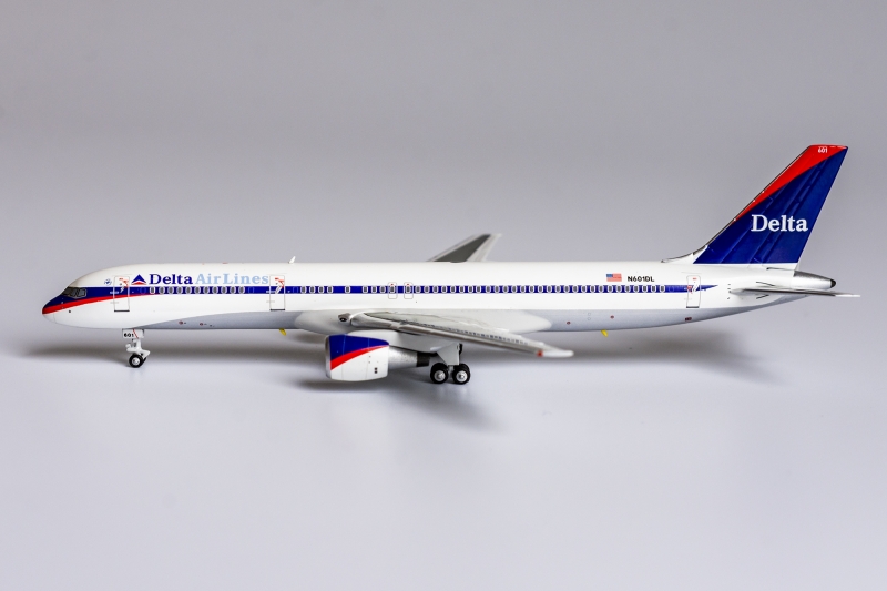 1:400 Delta Air Lines 757-2 ...