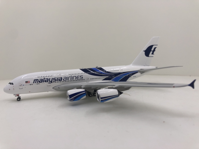 1:400 Malaysia Airlines A38 ...