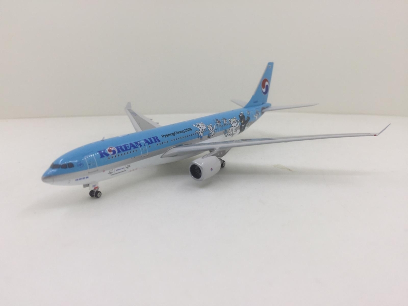 1:400 Korean Air A330-200 H ...