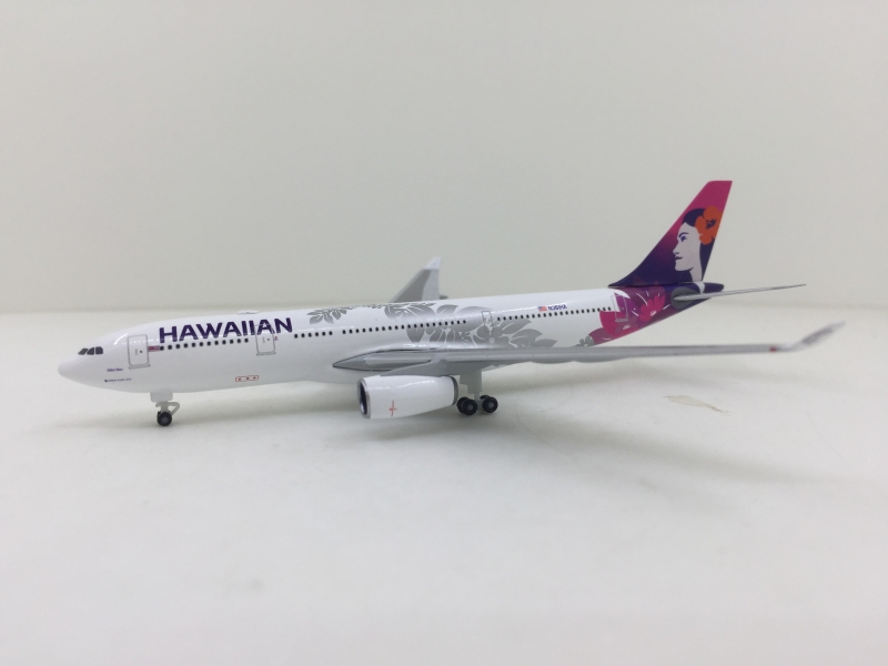 1:500 Hawaiian Airlines A33 ...