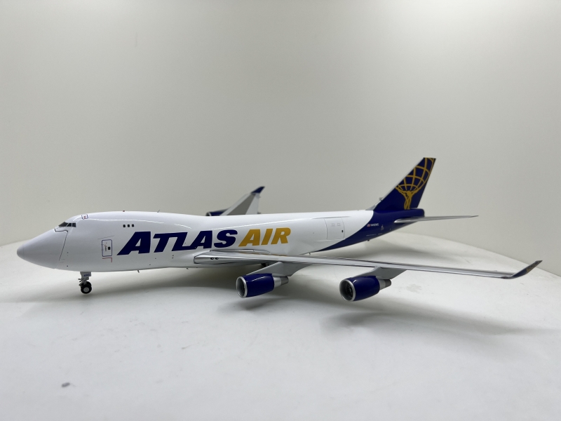 1:200 Atlas Air B747-400ERF ...