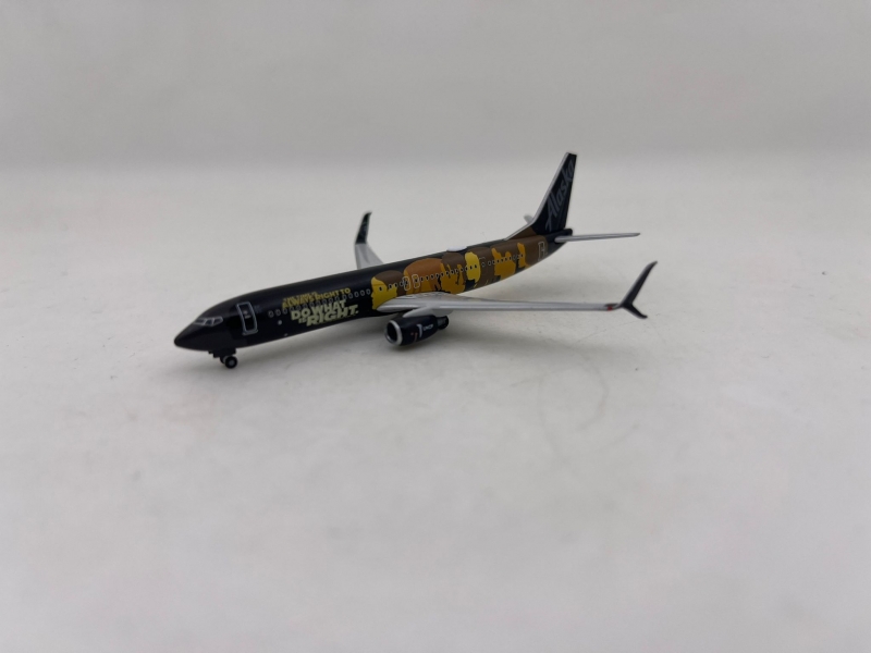 1:500 Alaska B737-800