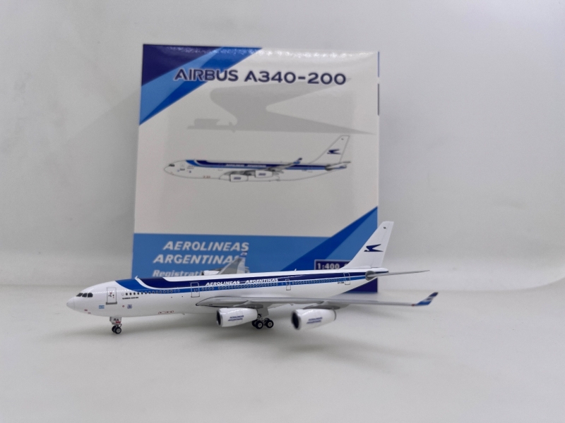 1:400 Aerolineas Agrentinas ...